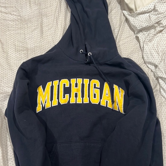 MICHIGAN PULLOVER SWEATER - Picture 1 of 1